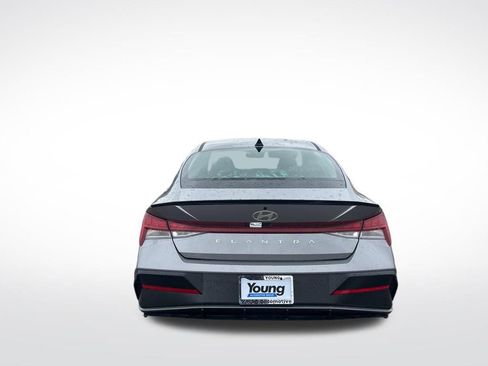 New 2026 Hyundai Elantra SEL Sport Premium FWD image 7