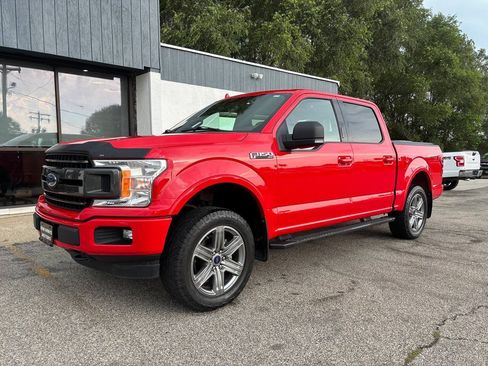 Used 2018 Ford F150 XLT w/ Equipment Group 302A Luxury AWD/4WD image 2