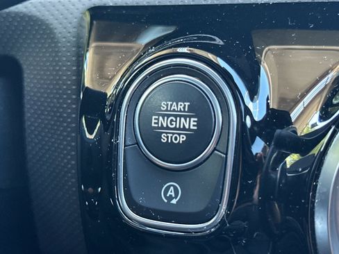 Used 2023 Mercedes-Benz CLA 250 image 16