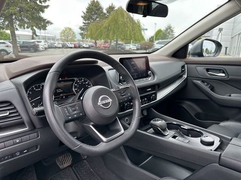 Certified 2023 Nissan Rogue SV w/ SV Premium B Package AWD/4WD image 11
