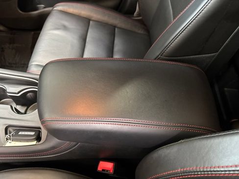 Used 2023 Dodge Durango GT AWD/4WD image 34