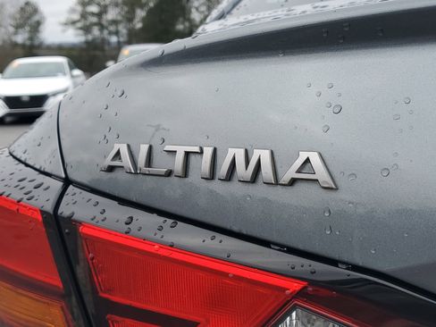 Used 2023 Nissan Altima 2.5 SR image 8