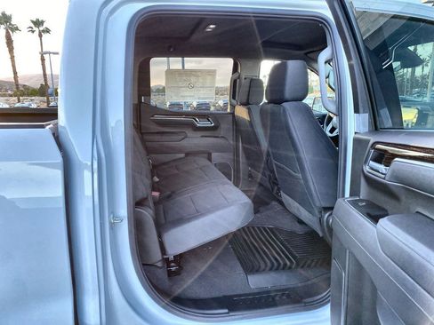 New 2026 GMC Sierra 1500 SLE w/ Preferred Package RWD image 37