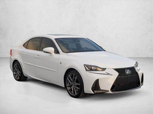 Used 2018 Lexus IS 300 F Sport w/ F Sport Package RWD image 3