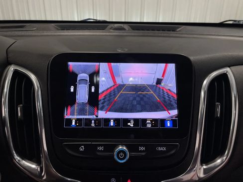 Used 2023 Chevrolet Equinox LT AWD/4WD image 28