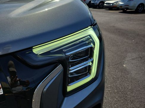 Used 2025 GMC Terrain Elevation FWD image 11