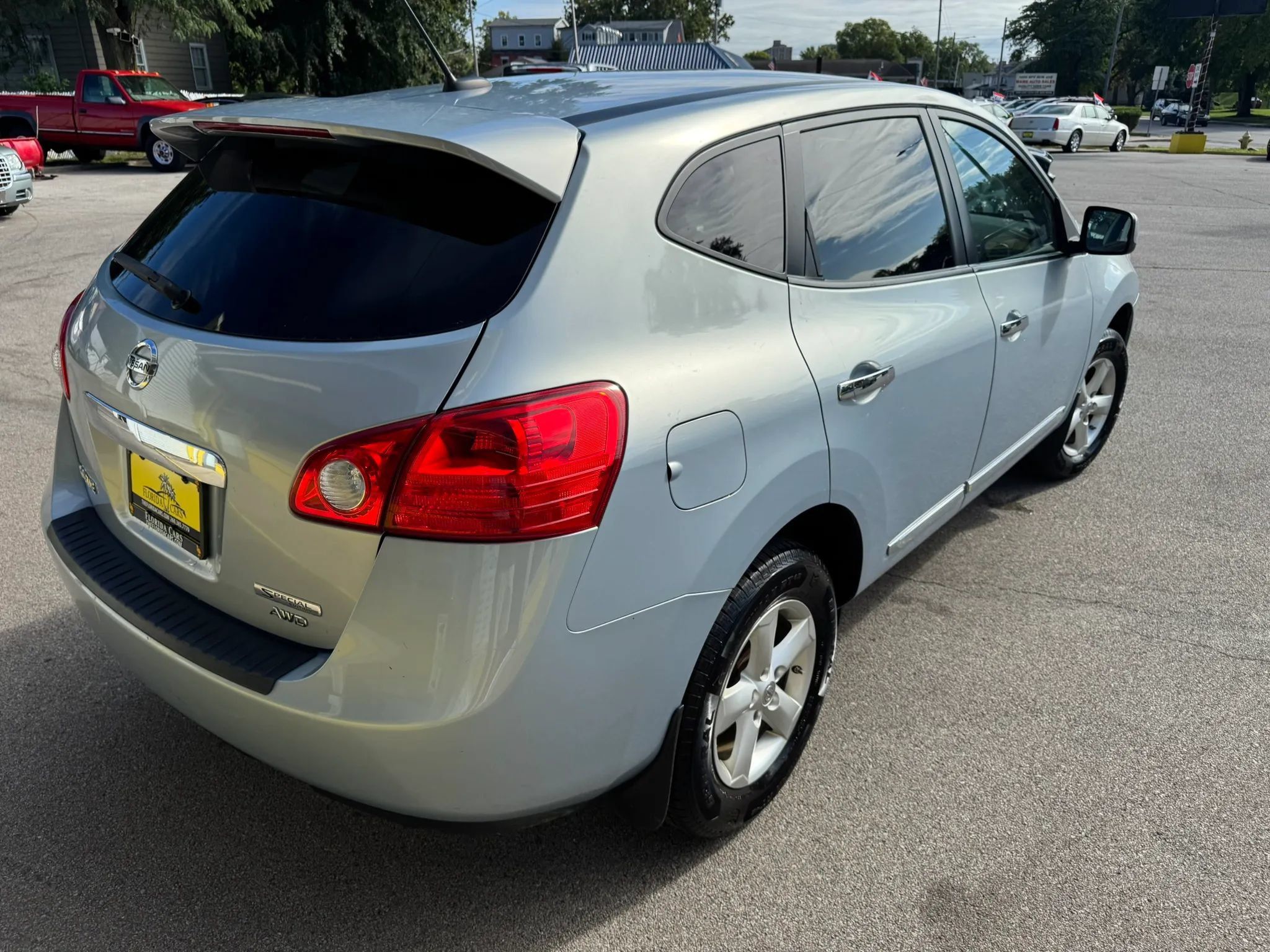 Used 2013 Nissan Rogue S w/ Special Edition Pkg AWD/4WD image 8
