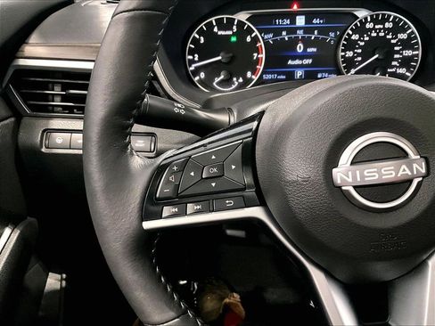 Used 2023 Nissan Altima 2.5 SL AWD/4WD image 17