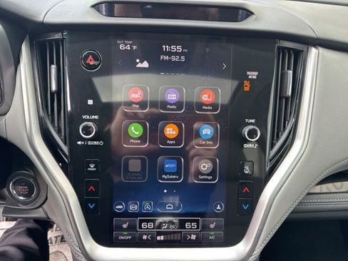 Used 2020 Subaru Outback Limited image 14