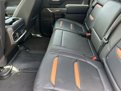 Used 2022 GMC Sierra 3500 AT4 w/ AT4 Preferred Package AWD/4WD image 12