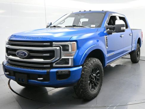 Used 2021 Ford F250 Platinum w/ Tremor Off-Road Package AWD/4WD image 3