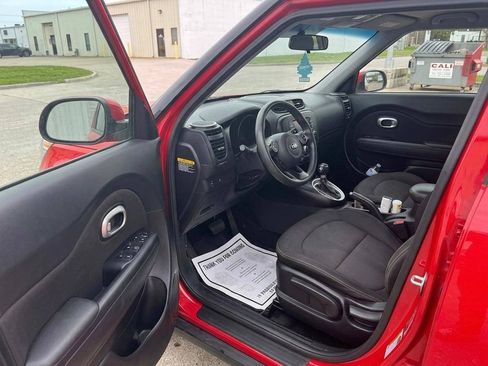 Used 2014 Kia Soul + w/ UVO w/Eservices Package FWD image 7