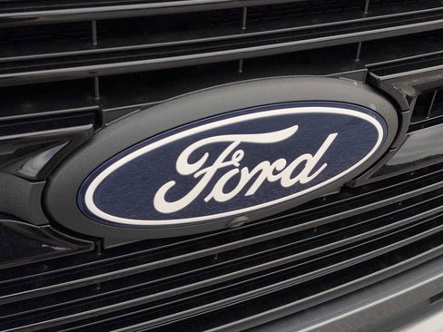 New 2026 Ford F150 Platinum w/ Equipment Group 702A High image 17