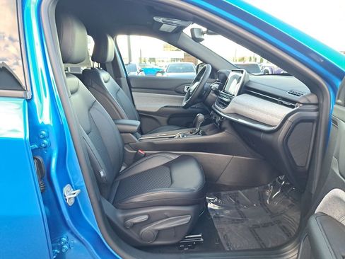 New 2026 Jeep Compass Latitude image 19