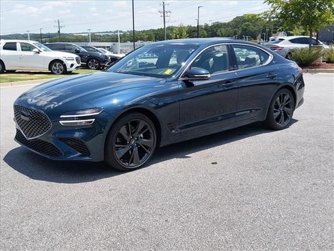Used 2023 Genesis G70 2.0T w/ Sport Prestige Package RWD image 7