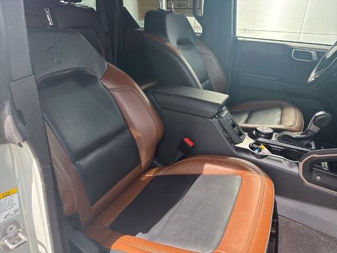 Certified 2024 Ford Bronco Outer Banks w/ Sasquatch Package image 34