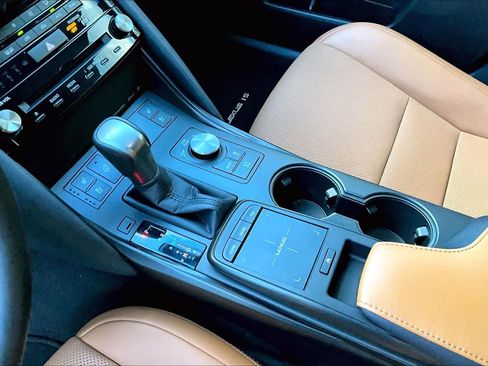 Used 2024 Lexus IS 300 w/ Comfort Package image 17