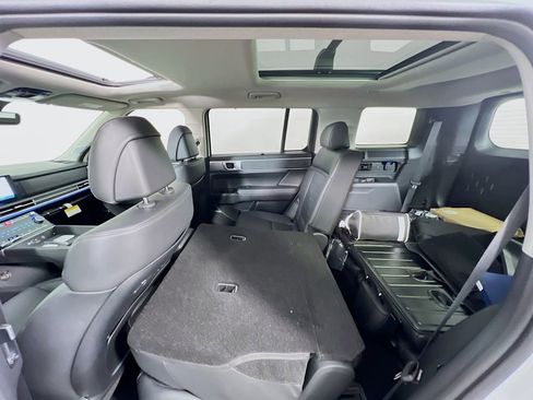 New 2026 Hyundai Santa Fe Limited AWD/4WD image 24