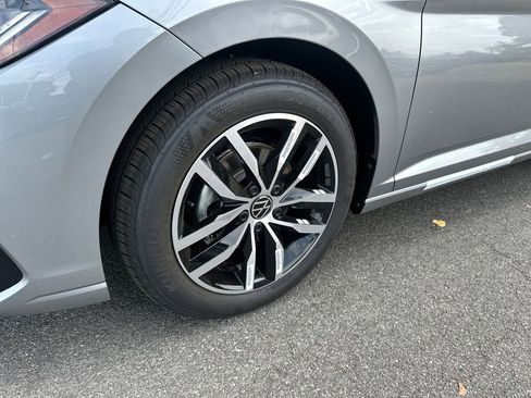 New 2026 Volkswagen Jetta SE FWD image 7