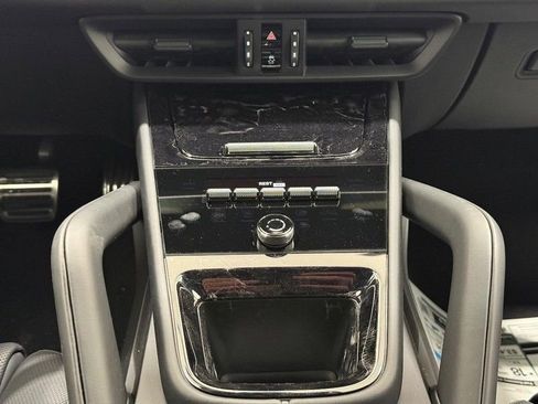 New 2026 Porsche Cayenne S image 17