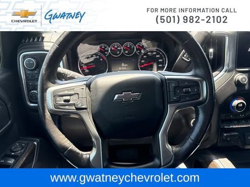 Used 2020 Chevrolet Silverado 1500 LT Trail Boss AWD/4WD image 16