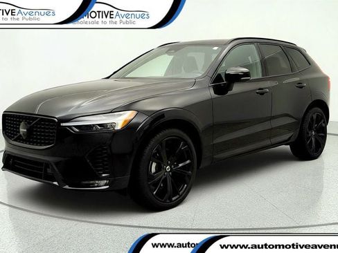 Used 2025 Volvo XC60 B5 Ultra w/ Protection Package Premier AWD/4WD image 1