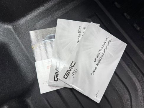 Used 2021 GMC Sierra 1500 4x4 Crew Cab w/ Sierra Value Package image 19