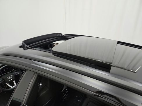 Used 2023 Audi SQ8 Premium Plus w/ Executive Package AWD/4WD image 11