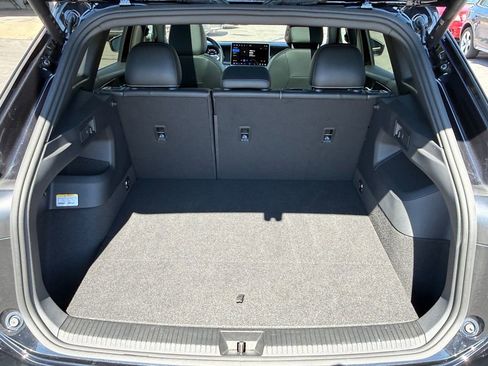 Used 2025 Volkswagen Tiguan SE R-Line AWD/4WD image 26