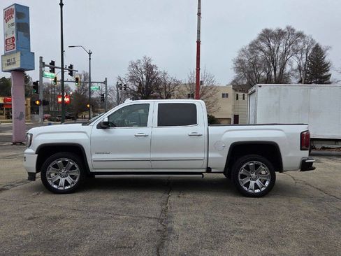Used 2018 GMC Sierra 1500 Denali w/ Denali Ultimate Package image 8