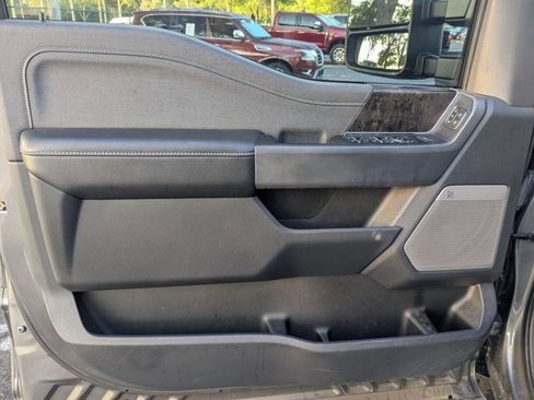 Used 2023 Ford F250 Lariat w/ Chrome Package AWD/4WD image 13