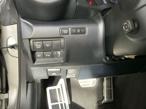 Used 2024 Lexus RC 350 F Sport image 18