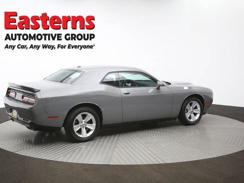 Used 2023 Dodge Challenger SXT RWD image 41