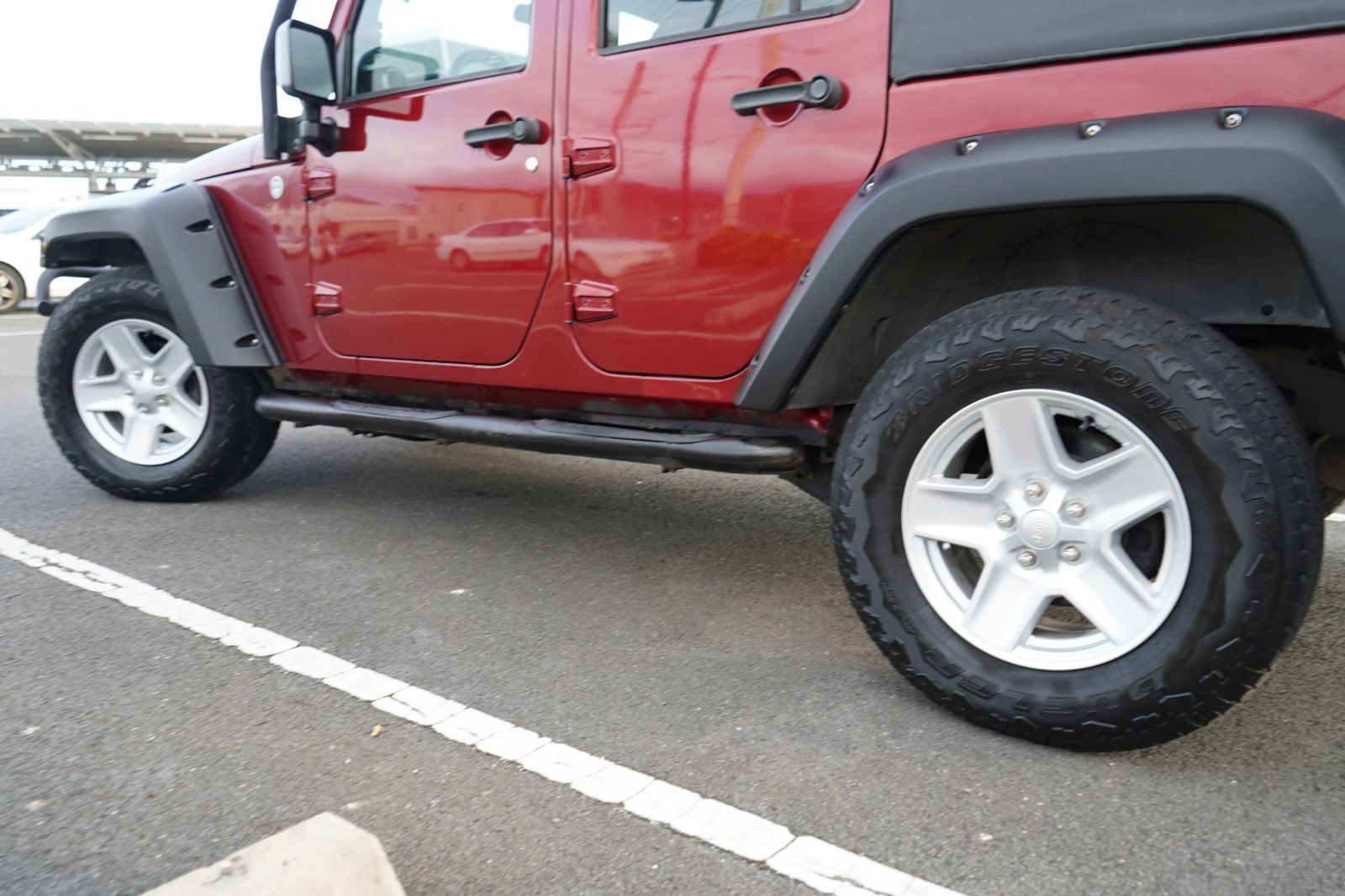 Used 2012 Jeep Wrangler Unlimited Sport AWD/4WD image 6