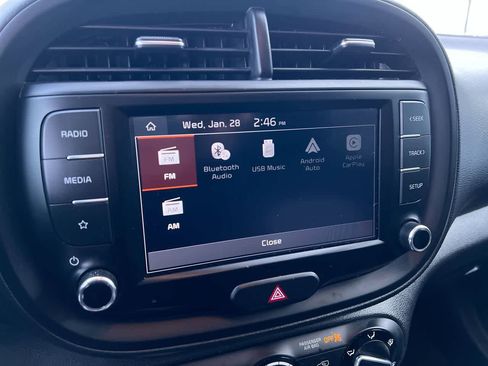 Certified 2023 Kia Soul LX w/ Option Group 015 image 18