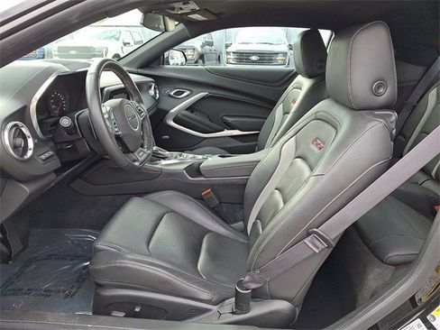 Used 2017 Chevrolet Camaro SS image 13