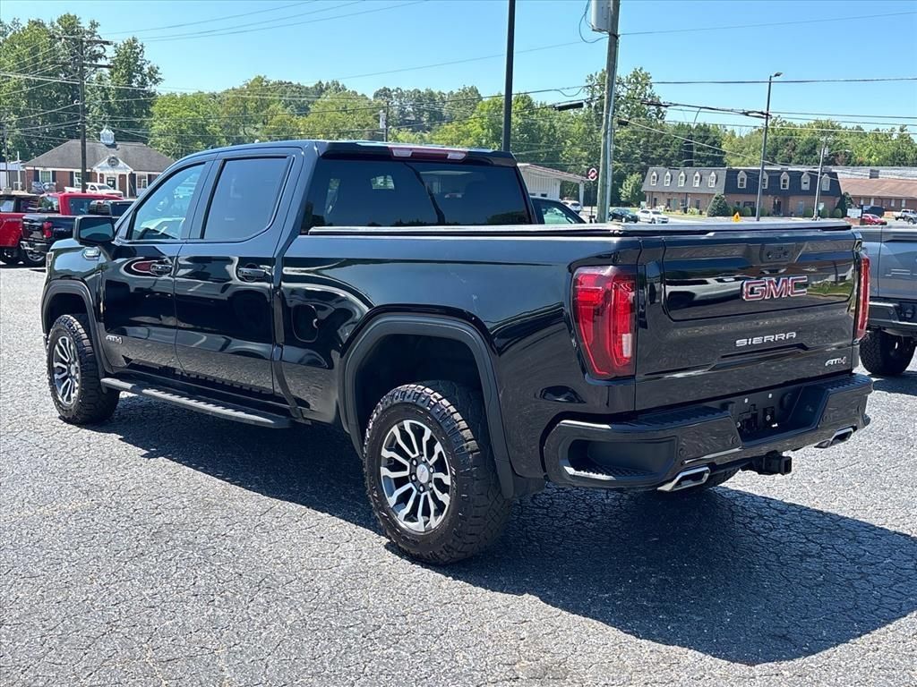 Used 2023 GMC Sierra 1500 AT4 AWD/4WD image 5