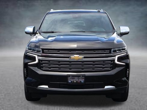 Used 2024 Chevrolet Tahoe Premier AWD/4WD image 29