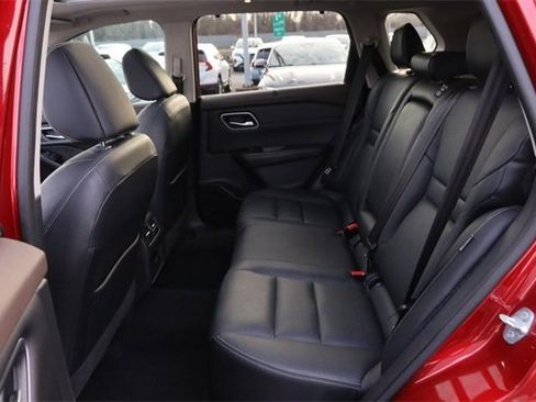 Certified 2021 Nissan Rogue SL w/ Premium Package image 11