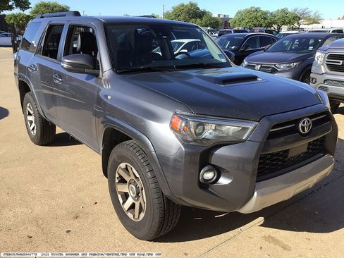 Used 2021 Toyota 4Runner TRD Off-Road Premium image 4