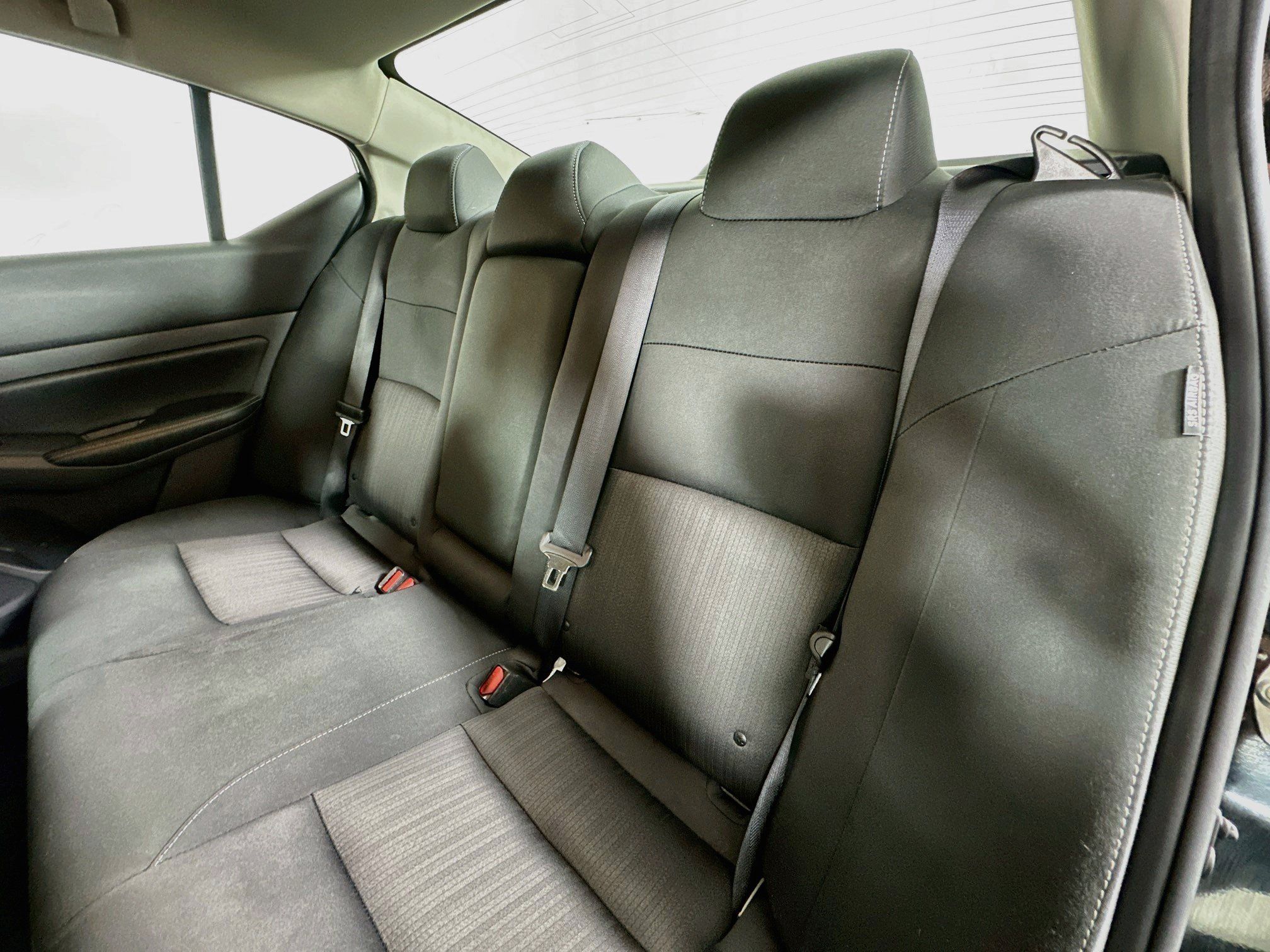 Used 2025 Nissan Altima 2.5 SV FWD image 22