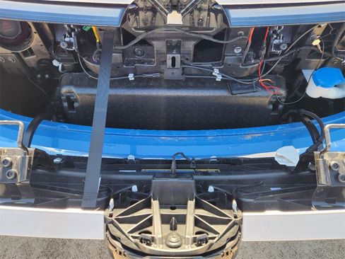 New 2025 Volkswagen ID. Buzz 1st Edition image 24