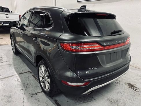 Used 2017 Lincoln MKC Select w/ Select Plus Package image 3