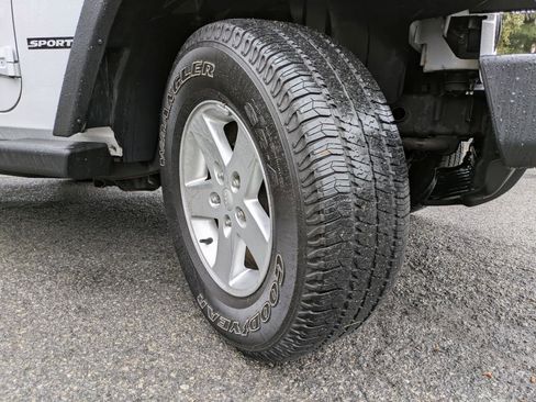 Used 2014 Jeep Wrangler Sport w/ Quick Order Package 24S image 39