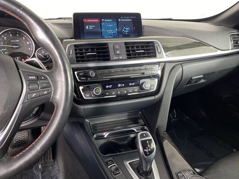 Used 2018 BMW 430i Convertible image 28