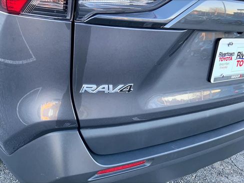 Used 2024 Toyota RAV4 XLE image 29