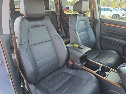 Used 2020 Honda CR-V Touring image 10