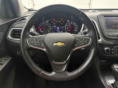 Used 2020 Chevrolet Equinox LT w/ Driver Convenience Package FWD image 19