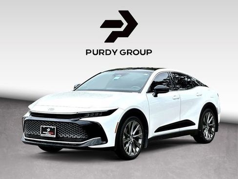 New 2026 Toyota Crown Limited image 4