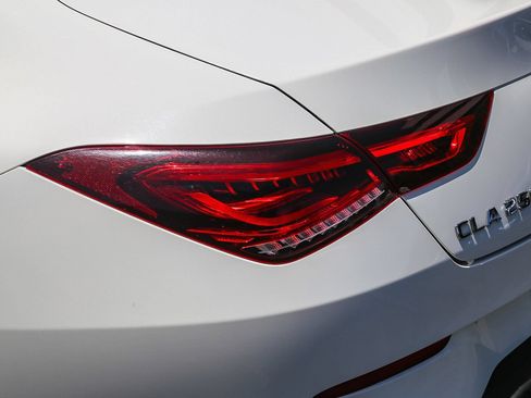 Used 2023 Mercedes-Benz CLA 250 image 8